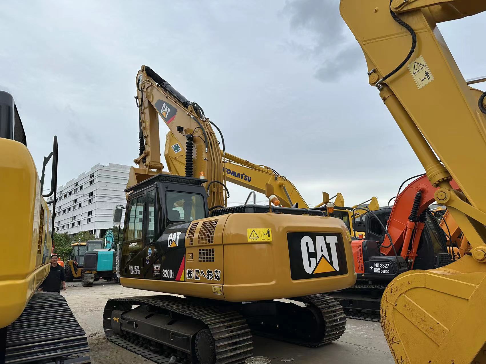 Supplier of CAT 320D2 10 Ton Excavator 2022 Model