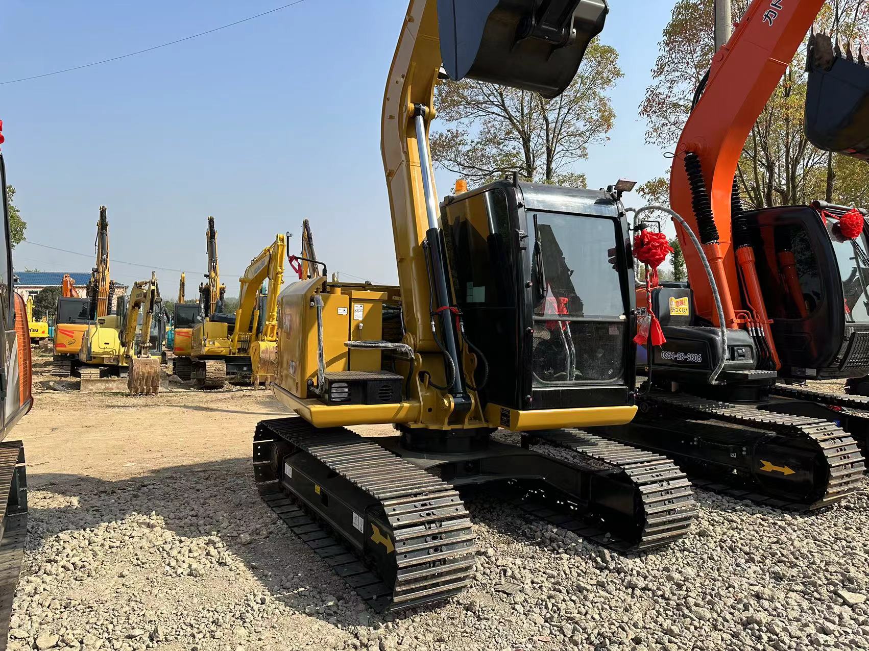 Wholesale Cat 320 Excavator 2022 CATERPILLAR Model 307