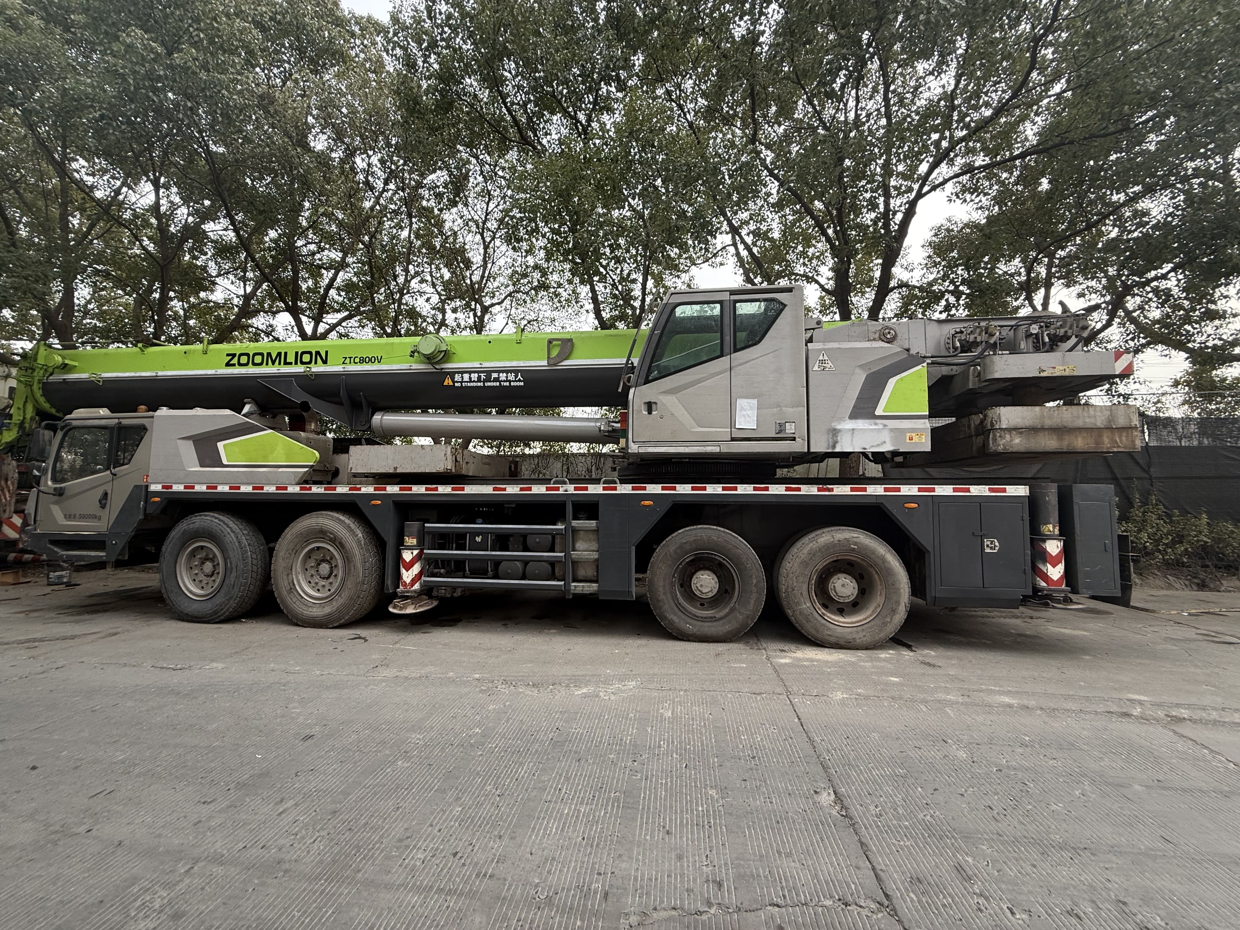 Used Zoomlion mobile crane 2017 ZOOMLION ZTC800V