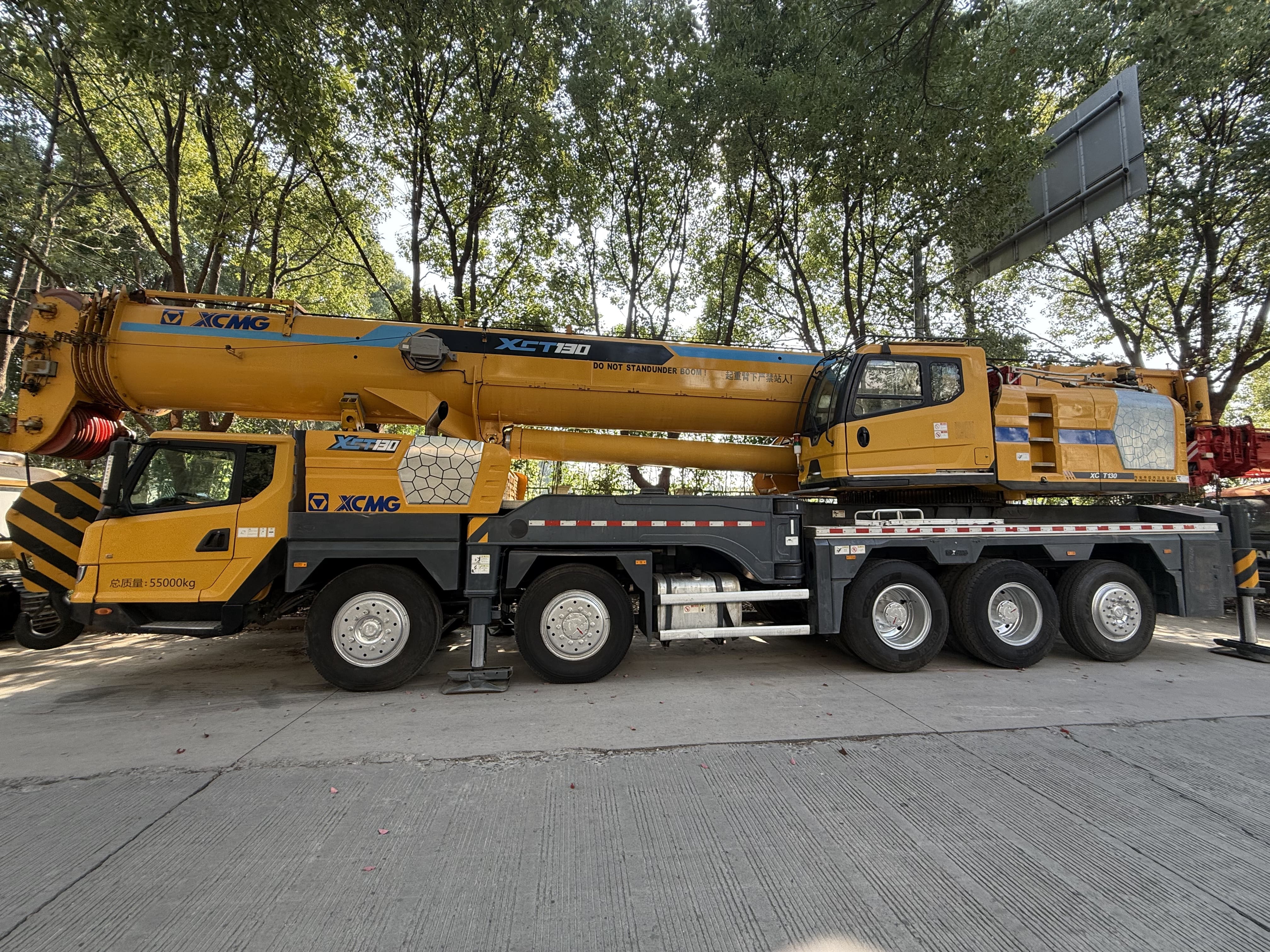 Used XCMG mobile crane 2016 XCMG XCT130